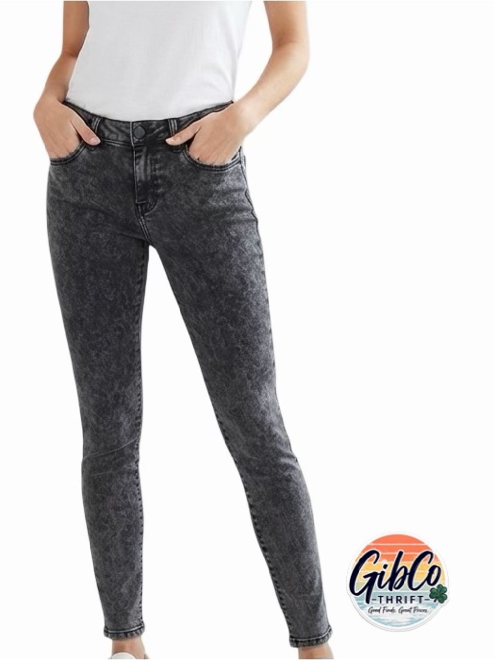 CAbi | Size 2 | Mid-Rise Skinny Jegging Jeans | Black Acid Wash